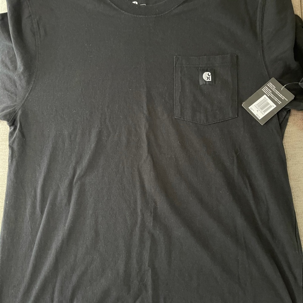 Hurley x Carhartt color black NWT